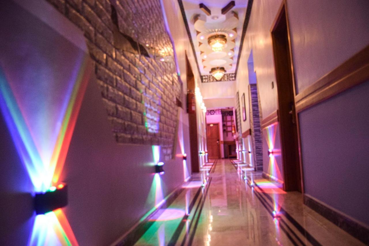 דאר א-סאלאם Zimbo Golden Vip Lodge מראה חיצוני תמונה