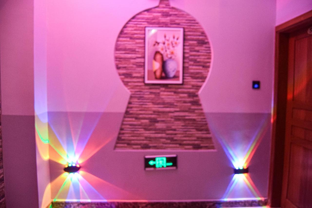 דאר א-סאלאם Zimbo Golden Vip Lodge מראה חיצוני תמונה